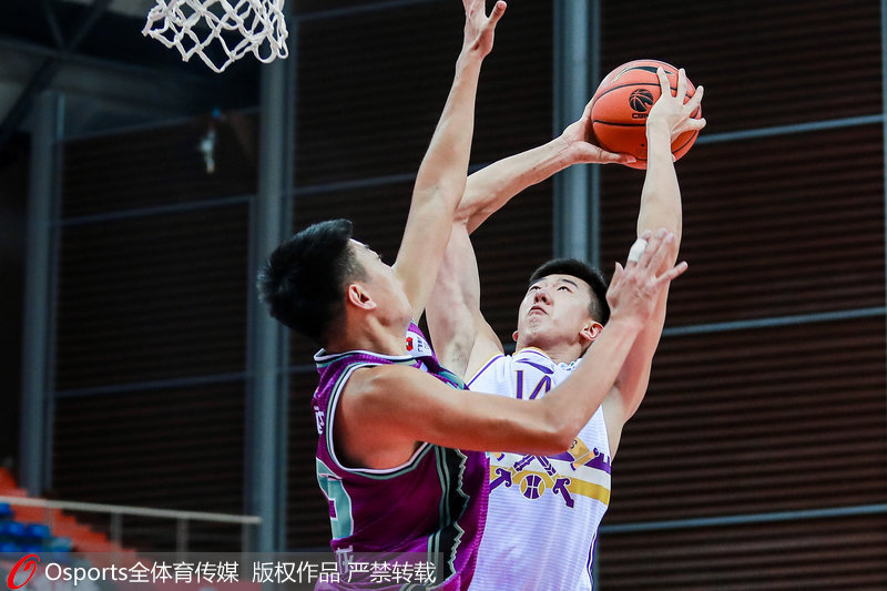 王少杰“力拔千钧”