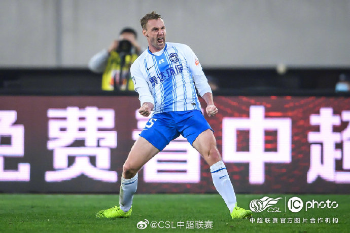 巴斯蒂安斯打入杀死悬念一球。图片来源：中超联赛/IC photo官方供图