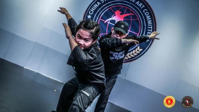 录制现场。图片来源：中国社会艺术协会街舞艺术委员会微信公众号。