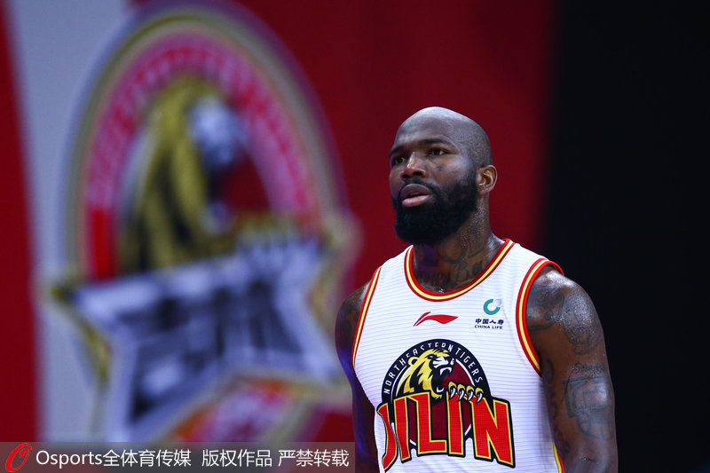 CBA周最佳球员:朱旭航、多米尼克·琼斯分别当选