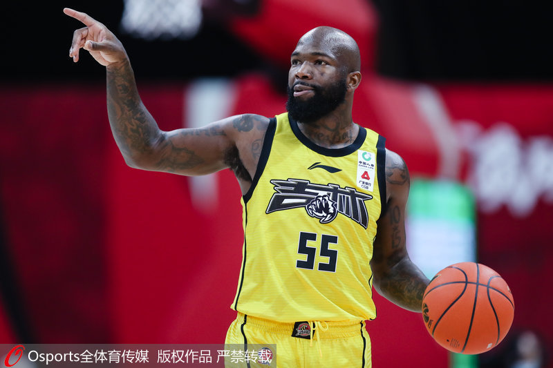 CBA周最佳球员:赵岩昊和多米尼克·琼斯分别当选