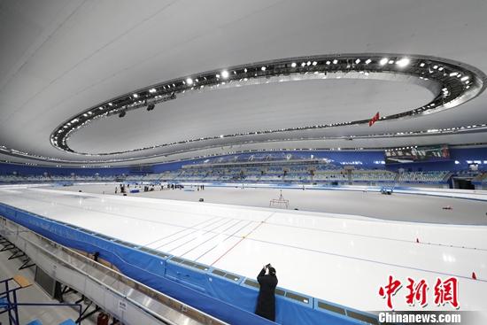 国家速滑馆内景。记者 韩海丹 摄