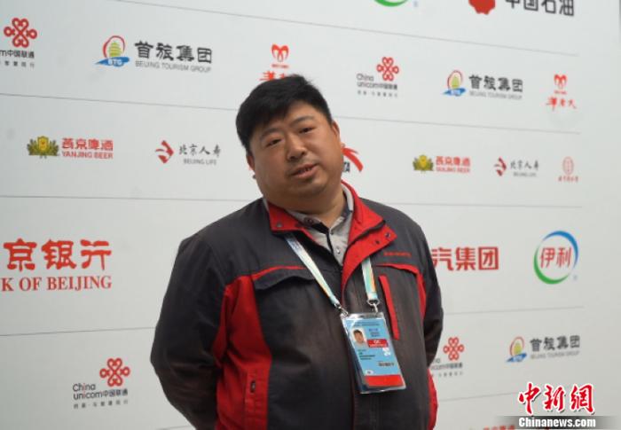 国家速滑馆设施副经理、中方制冰师冯刚 国家速滑馆设施副经理、中方制冰师冯刚