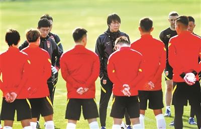 “寻人”改“盯人”,李铁最新圈定国足名单扩容20人