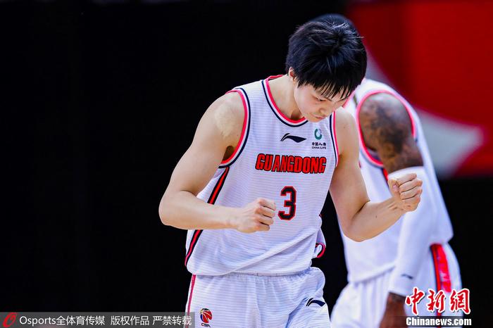胡明轩在比赛中。图片来源:Osports全体育图片社。 胡明轩在比赛中。图片来源:Osports全体育图片社。