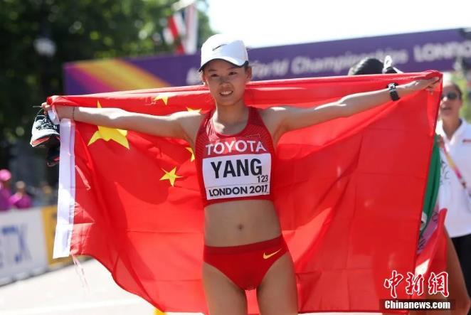 2017年国际田联世界田径锦标赛女子20公里竞走比赛中,杨家玉以1小时26分18秒获得冠军。中新社记者 韩海丹 摄 2017年国际田联世界田径锦标赛女子20公里竞走比赛中,杨家玉以1小时26分18秒获得冠军。/p中新社记者 韩海丹 摄