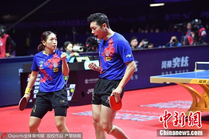许昕 刘诗雯在比赛中。图片来源:Osports全体育图片社 许昕 刘诗雯在比赛中。图片来源:Osports全体育图片社