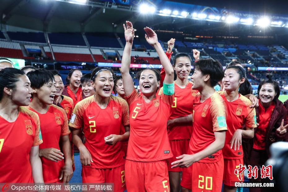 中国女足在2019年世界杯中。图片来源:Osports全体育图片社 中国女足在2019年世界杯中。图片来源:Osports全体育图片社