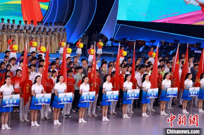 本次学运会共有33个代表团参赛。 组委会供图 本次学运会共有33个代表团参赛。 组委会供图