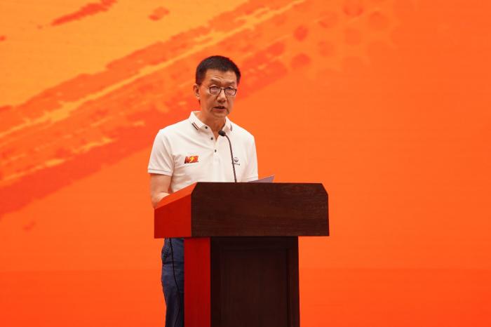 中国篮球协会副主席许闽峰 中国篮协供图 中国篮球协会副主席许闽峰 中国篮协供图