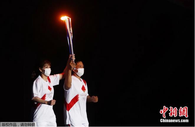 开幕式现场。 开幕式现场。