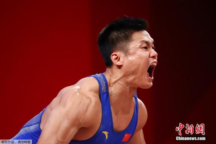 包揽四金!于杰给中国举重男队打99分