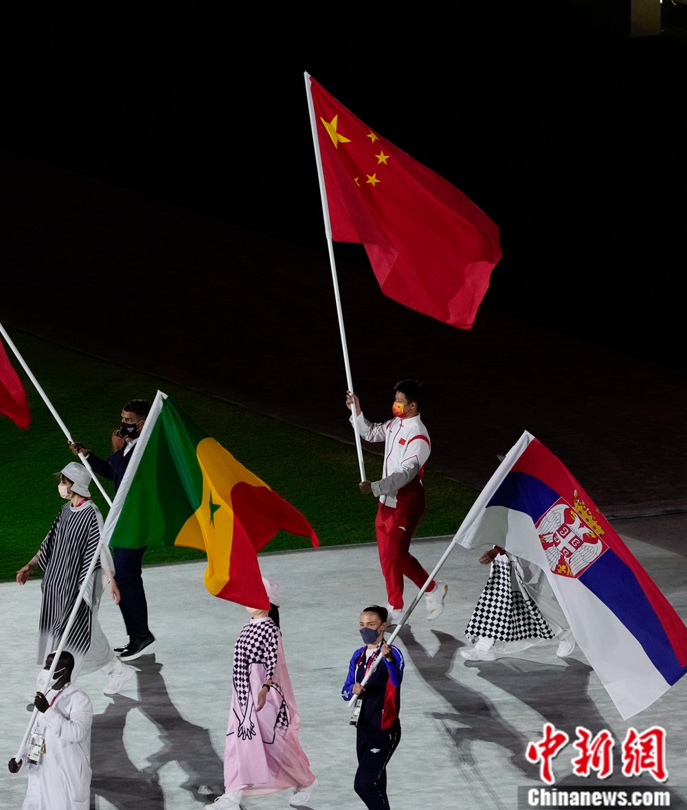 中国代表团闭幕式旗手苏炳添。中新网记者 杜洋 摄 中国代表团闭幕式旗手苏炳添。/p中新网记者 杜洋 摄