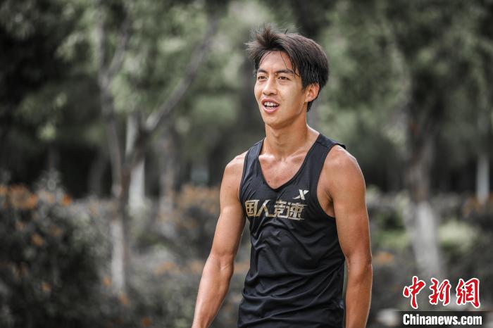 杨绍辉在训练中 特步体育提供 杨绍辉在训练中 特步体育提供