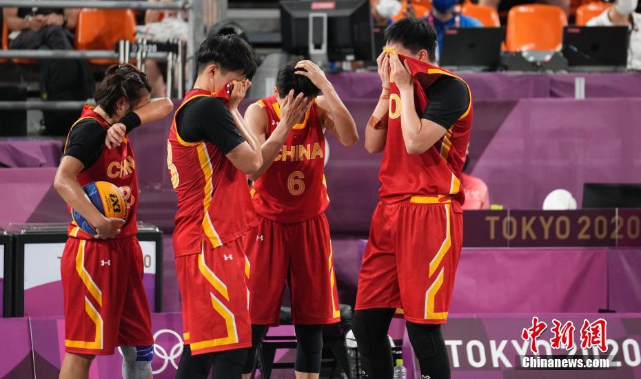 当地时间7月28日晚，在东京奥运会女子三人篮球铜牌战中，中国女子三人篮球队以16：14击败法国队，夺得了中国代表团在该项目上的首枚奖牌。/p中新社记者 杜洋 摄